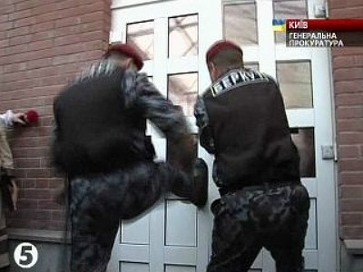 24 травня 2007 року. Силовики відновлюють генпрокурорство Піскуна